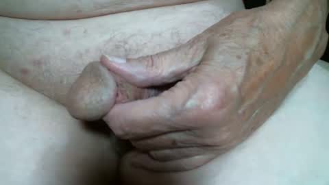 Snapshot of cutandwaxed2 chatting on 10-05-25, 12:14 BI SMOOTH MATURE  SUB online show from 10-05-25, 12:14