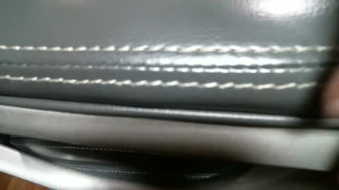 Snapshot of cutandwaxed2 chatting on 10-18-25, 01:12 BI SMOOTH MATURE  SUB online show from 10-18-25, 01:12