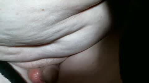 Snapshot of cutandwaxed2 chatting on 10-26-25, 12:33 BI SMOOTH MATURE  SUB online show from 10-26-25, 12:33