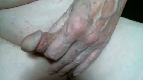 Snapshot of cutandwaxed2 chatting on 04-13-26, 12:21 BI SMOOTH MATURE SUB online show from 04-13-26, 12:21