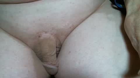 Snapshot of cutandwaxed2 chatting on 05-20-26, 12:22 BI SMOOTH MATURE SUB online show from 05-20-26, 12:22