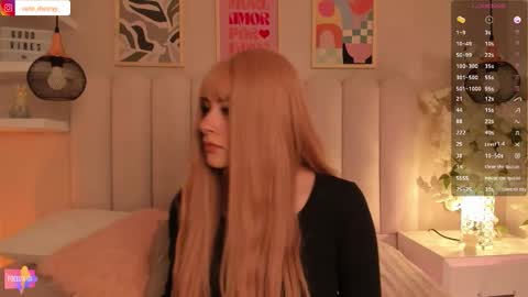 Amber  online show from 12-19-25, 09:11