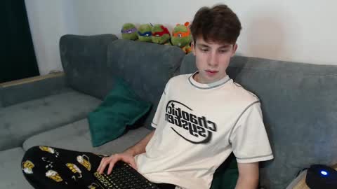 Im Brian online show from 02-11-25, 12:37