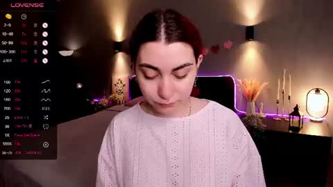 Snapshot of cute_chus chatting on 06-25-26, 02:11 Hanna online show from 06-25-26, 02:11