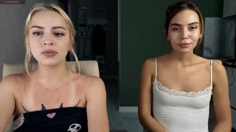 Snapshot of cute_coupleeee chatting on 06-13-26, 11:41 Masha and Liza online show from 06-13-26, 11:41