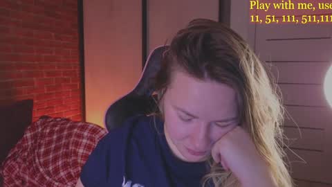 Snapshot of cute_darina chatting on 12-27-24, 01:32 Everyday stream in the same time online show from 12-27-24, 01:32