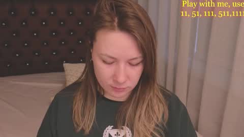 Everyday stream in the same time online show from 03-07-26, 01:24