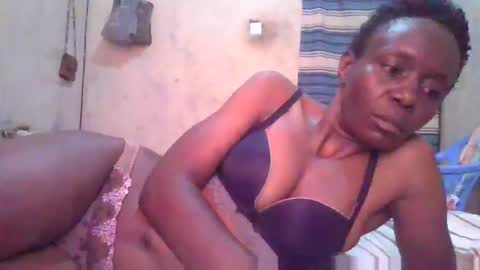 cute_divah4 online show from 04-12-26, 05:34