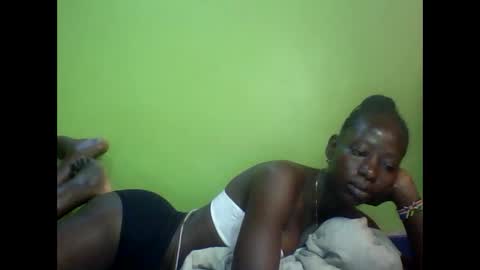 cute_doria online show from 05-21-26, 05:47