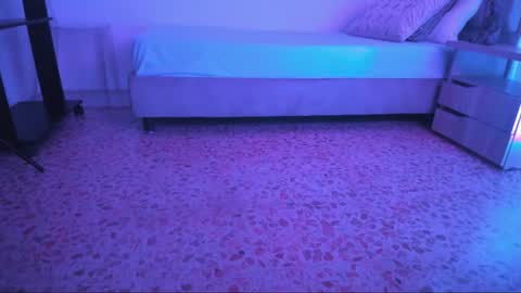 Snapshot of cute_ebonny chatting on 07-25-26, 12:25 Stacy online show from 07-25-26, 12:25