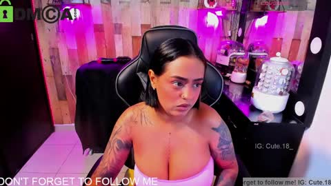    Independent Model online show from 04-21-26, 01:42