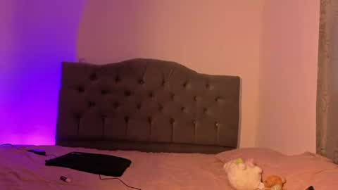 Emma online show from 04-08-26, 11:10