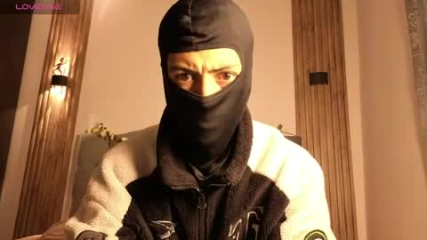 Emma online show from 04-24-26, 11:01