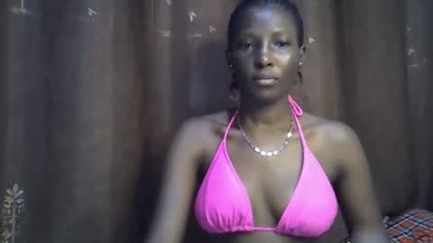 Snapshot of cute_emmy1 chatting on 10-12-25, 07:02 cute_emmy1 online show from 10-12-25, 07:02