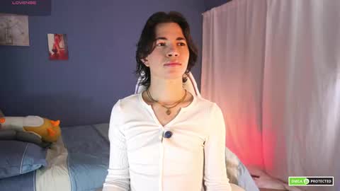 Snapshot of cute_erelis chatting on 03-04-25, 03:55 You Erelis online show from 03-04-25, 03:55