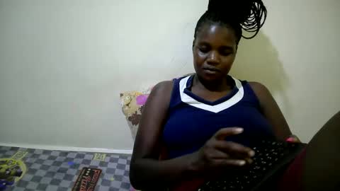 cute_heaven online show from 10-05-25, 06:39