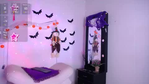 Cute horny1 online show from 10-20-25, 03:07