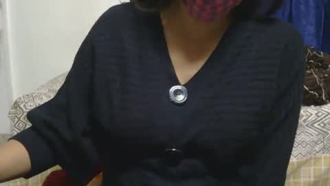 Snapshot of cute_kashmira99 chatting on 01-06-25, 09:11 kashmira online show from 01-06-25, 09:11