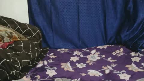 Snapshot of cute_kashmira99 chatting on 02-02-25, 09:40 kashmira online show from 02-02-25, 09:40