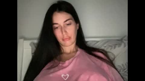 cute_kriss94 online show from 06-04-26, 05:41