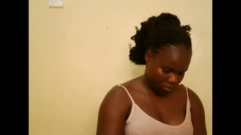 cute_latifah online show from 01-18-26, 09:13