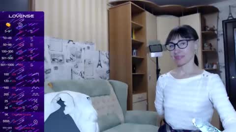 Snapshot of cute_lion_ chatting on 01-07-25, 11:26 cute_lion_ online show from 01-07-25, 11:26