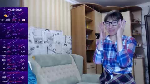 Snapshot of cute_lion_ chatting on 02-17-25, 11:34 cute_lion_ online show from 02-17-25, 11:34