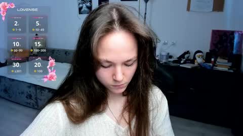 Snapshot of cute_little_ass chatting on 03-31-26, 09:53 Emily online show from 03-31-26, 09:53