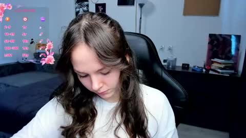 Snapshot of cute_little_ass chatting on 04-24-26, 08:17 Emily online show from 04-24-26, 08:17