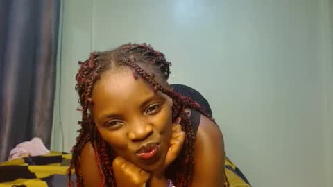 cute_lorna online show from 04-22-26, 11:45