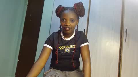 cute_lorna online show from 04-27-26, 02:04