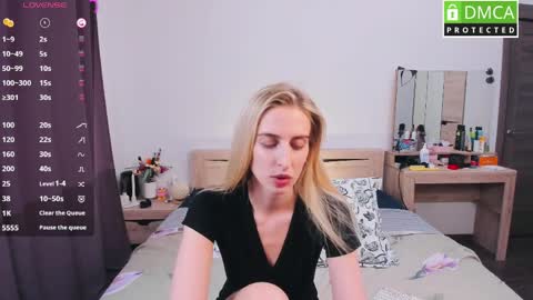 Milana online show from 04-04-26, 09:07