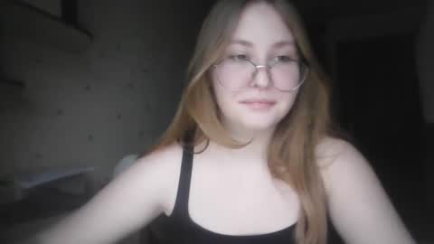 Veronica online show from 12-15-24, 01:54