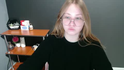 Veronica online show from 01-04-25, 07:34