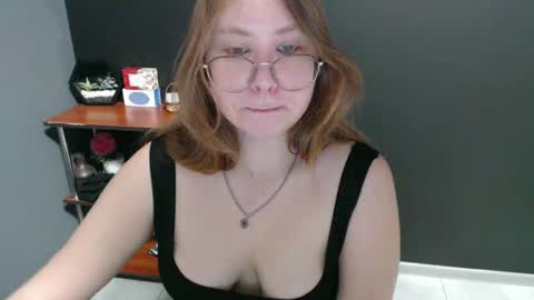 Veronica online show from 01-14-25, 07:17
