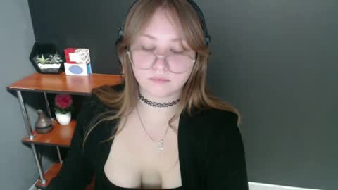 Veronica online show from 01-30-25, 10:40