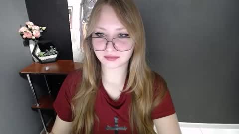 Veronica online show from 03-06-26, 07:38