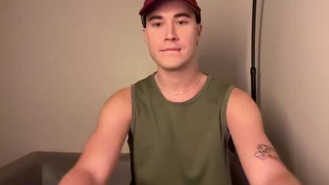 Snapshot of cute_moneylover chatting on 11-22-25, 07:13 Pavla online show from 11-22-25, 07:13