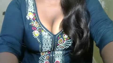 alia online show from 04-29-26, 01:43