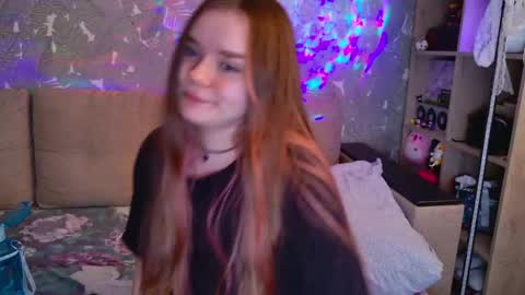 Snapshot of cute_pleasure chatting on 05-03-26, 03:40 Aleksandra online show from 05-03-26, 03:40