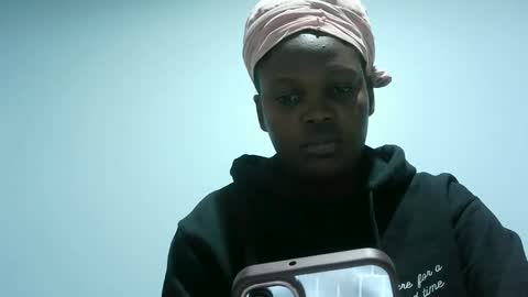 cute_roxie online show from 02-11-25, 09:09