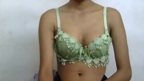 ruhi online show from 07-17-26, 03:24