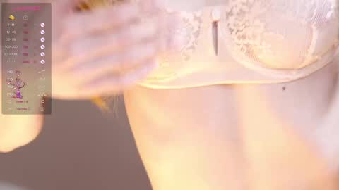 Snapshot of cute_shine chatting on 02-23-25, 08:28  Hey im Kristina Thank you for your support  online show from 02-23-25, 08:28