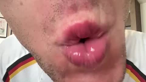 cute_skywalker online show from 07-16-26, 12:55