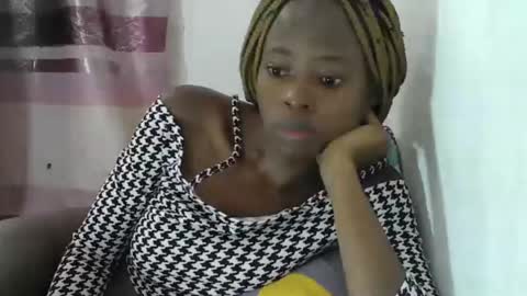 Snapshot of cute_sonny chatting on 02-23-25, 11:44 cute_sonny online show from 02-23-25, 11:44