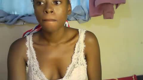 Snapshot of cute_sonny chatting on 10-19-25, 03:40 cute_sonny online show from 10-19-25, 03:40