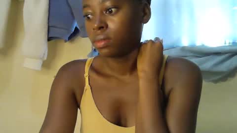 Snapshot of cute_sonny chatting on 05-01-26, 05:45 cute_sonny online show from 05-01-26, 05:45