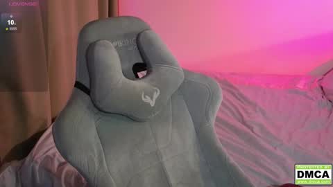 Thomas -  online show from 10-16-25, 04:30