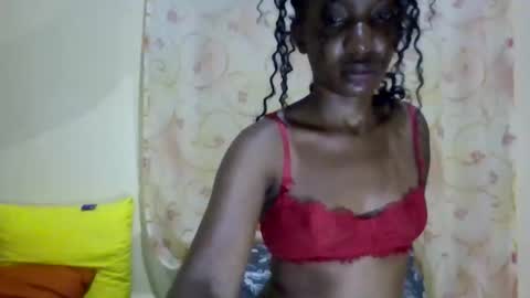 Snapshot of cute_xeniah chatting on 10-02-25, 11:12 cute_xeniah online show from 10-02-25, 11:12