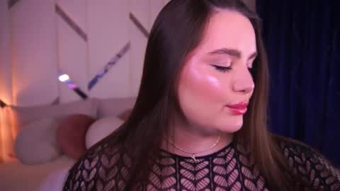 Amber online show from 03-19-26, 01:09